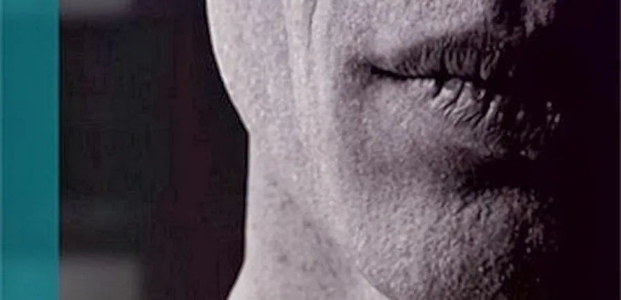 Zaprzysiężona dziewica, Elvira Dones