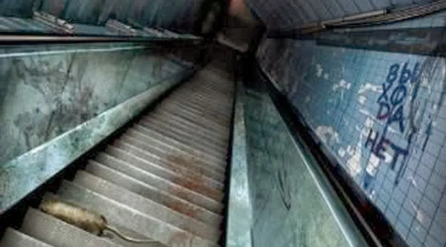 Metro 2033, Dmitry Glukhovsky